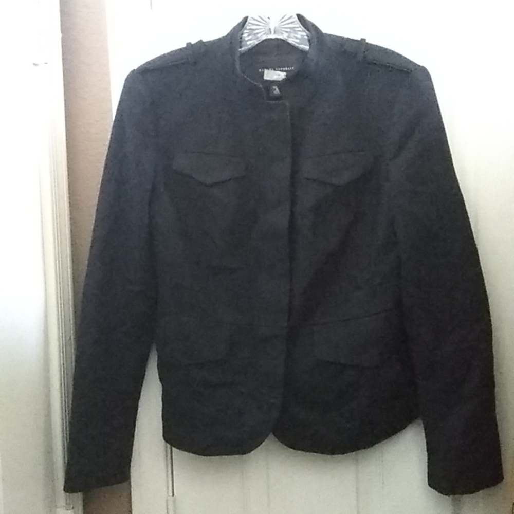 FINAL MARKDOWN Banana republic jacket 8p